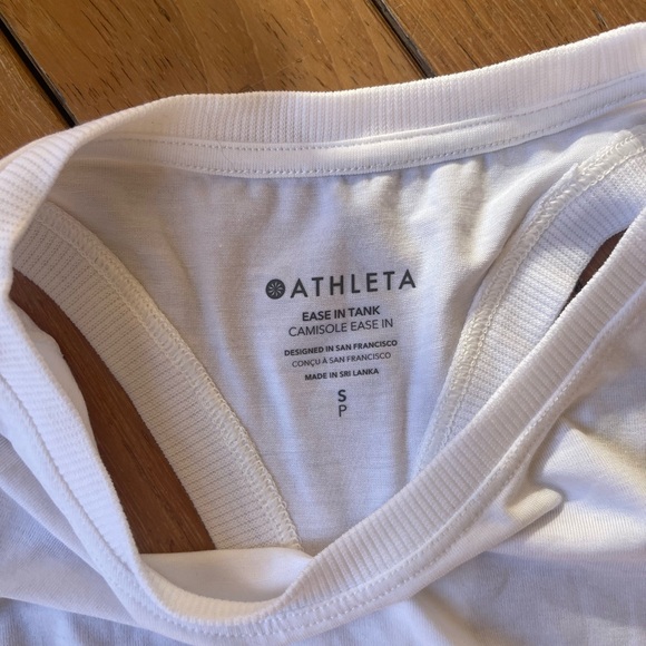 Athleta Move with Ease In Tank White Size Small NWT - Picture 5 of 10